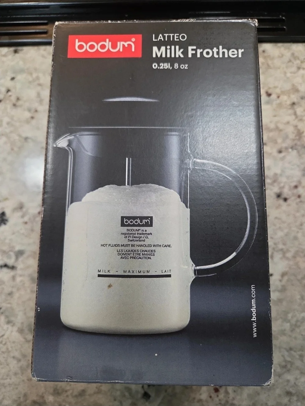 Bodum Latteo Milk Frother - Clear Glass with White Foam Image